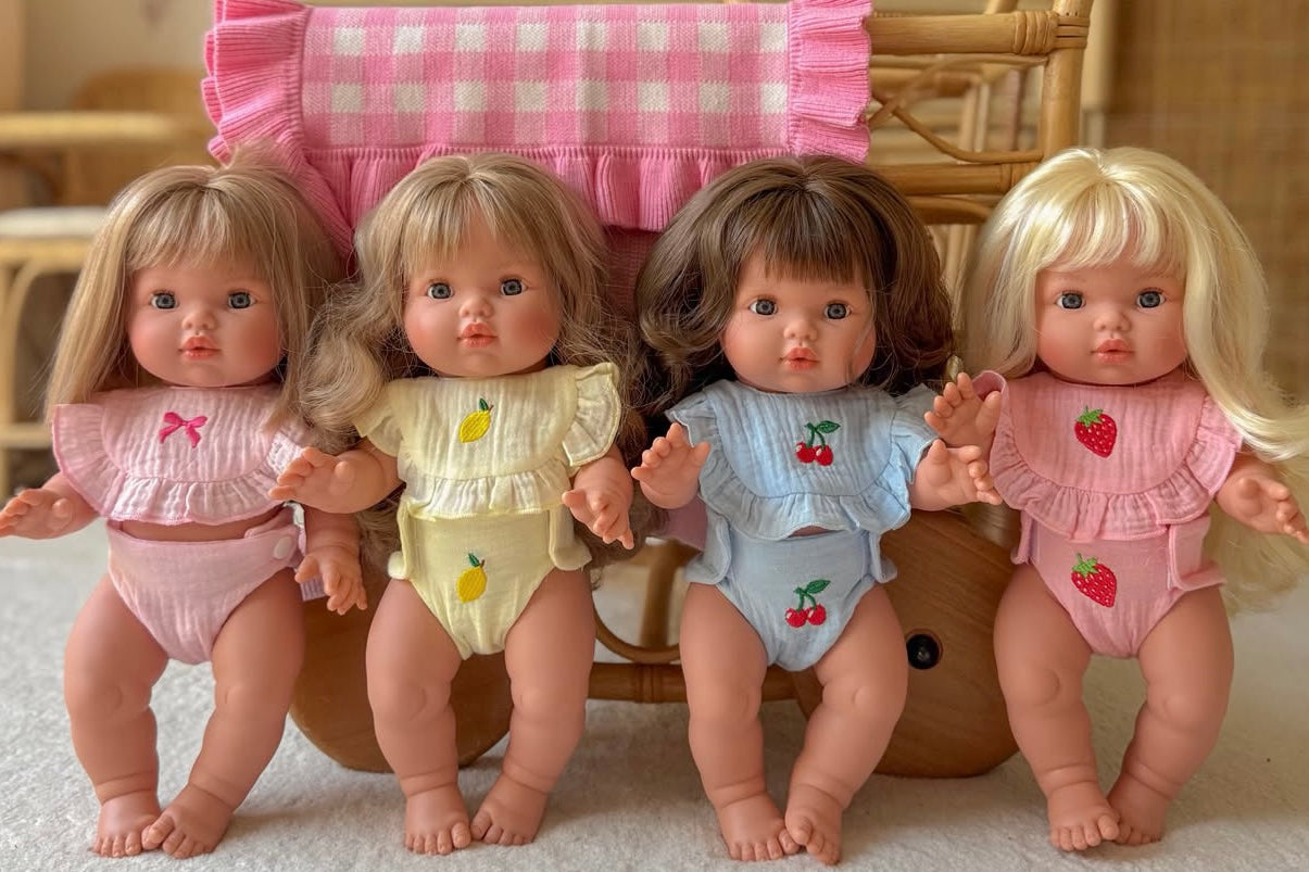 girl dolls