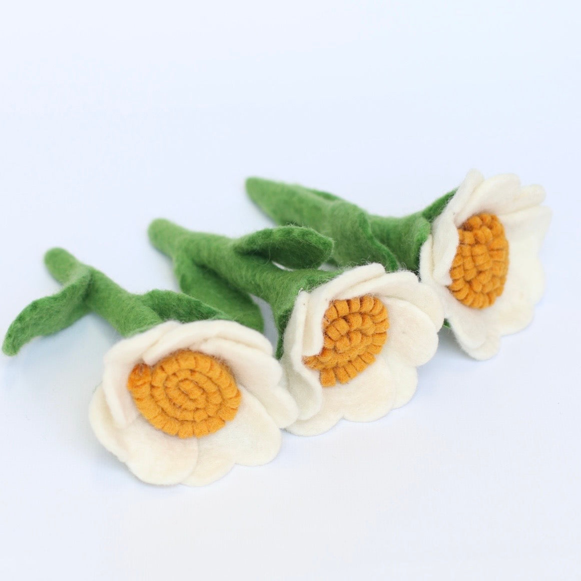 Felt white Buttercups single and sets