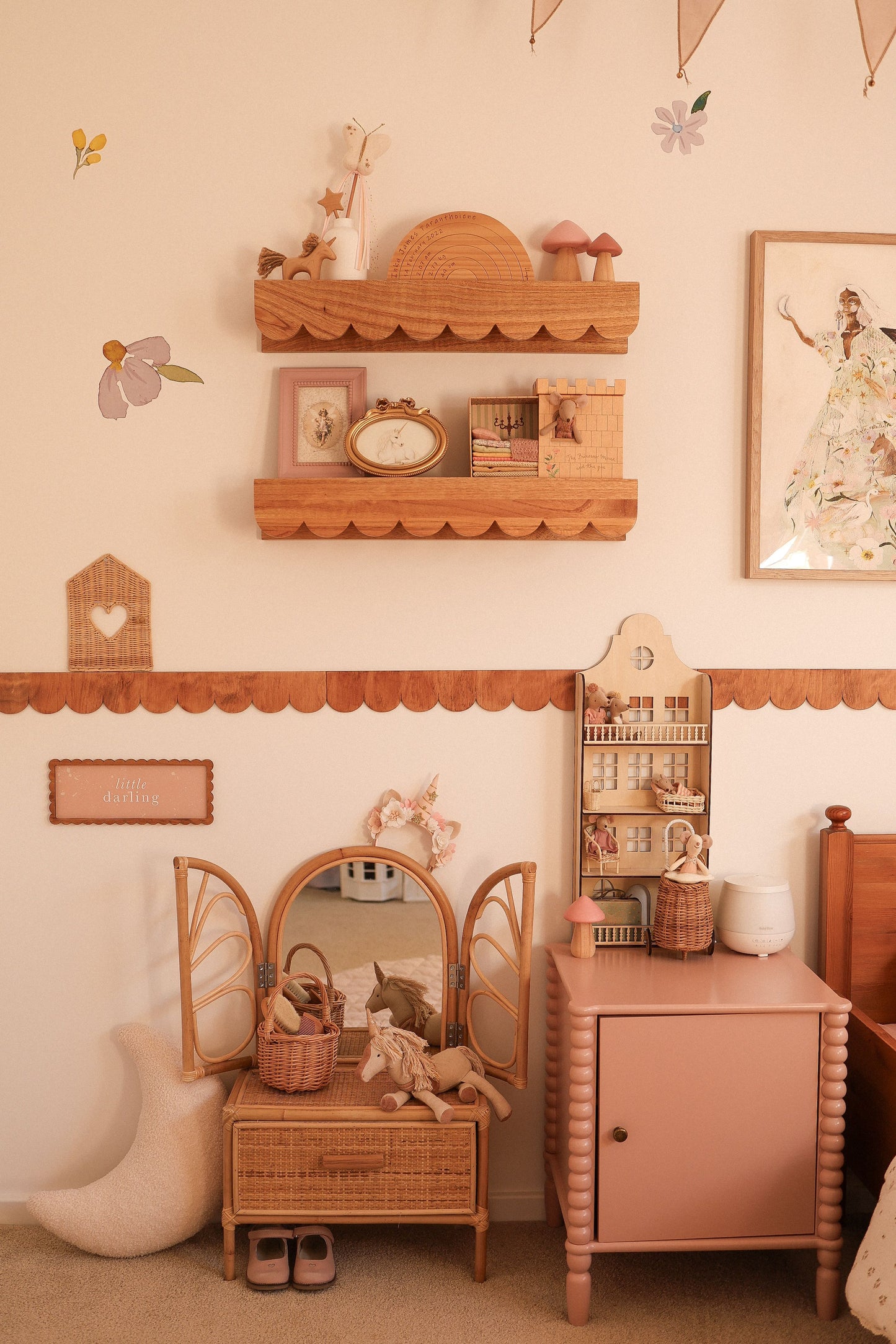 Solid Hard wood Scalloped floating wall shelf - 65cm