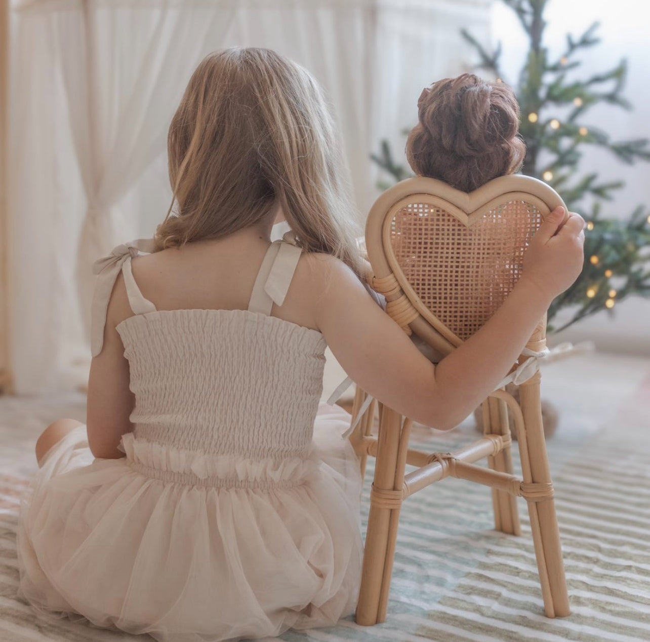 Heartstrings - Rattan doll high chair