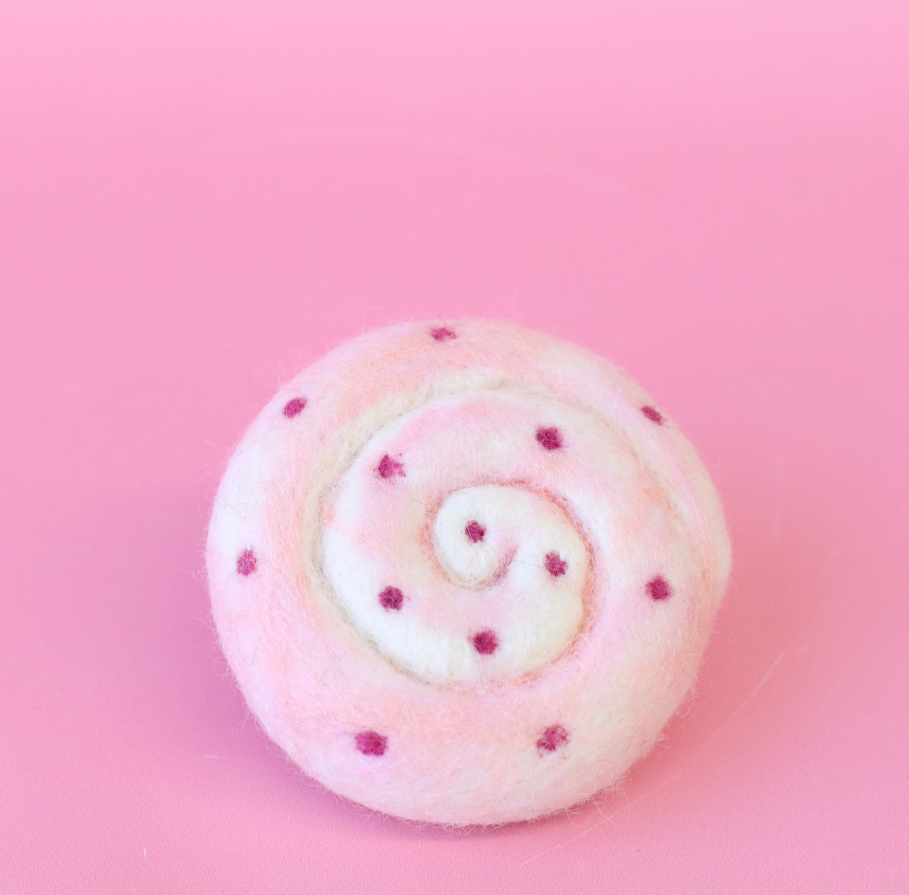 Pastel sponge cake slices