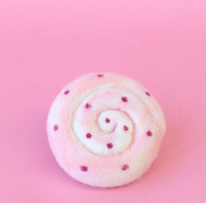 Pastel sponge cake slices